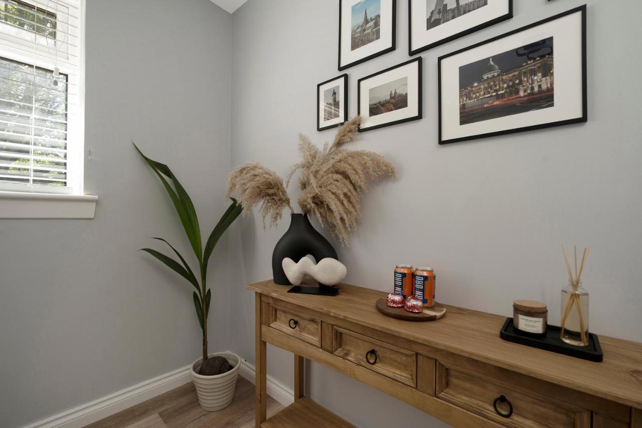 Luxury 1 Bedroom Serviced Apartment In City Centre กลาสโกว์ ภายนอก รูปภาพ